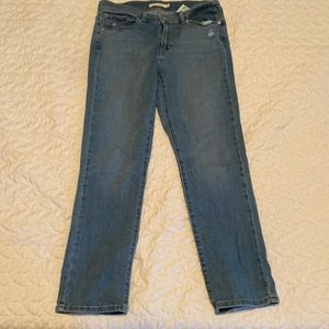 Levi’’s classic straight jeans - size 6 short